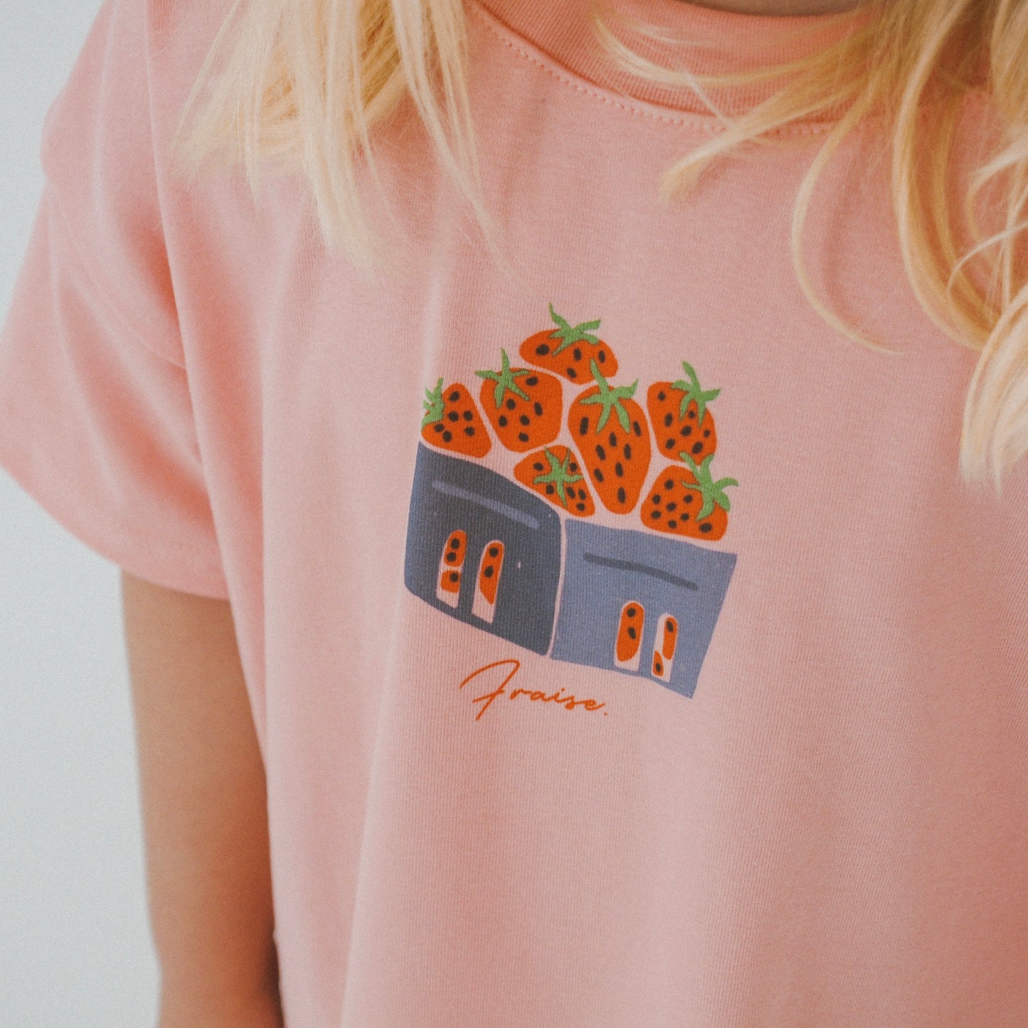 Fraise Oversized Tee - Strawberry Milkshake